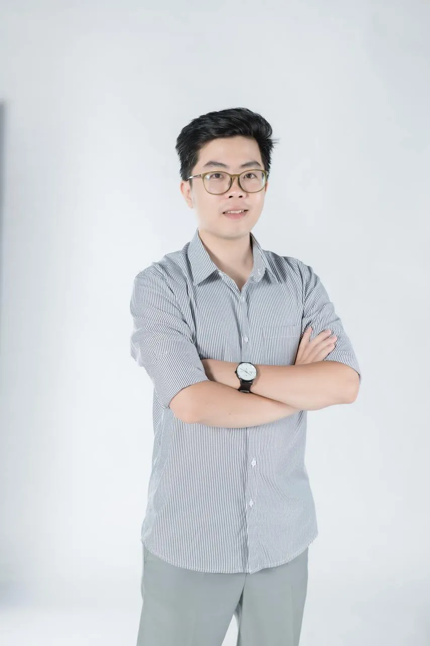 Ảnh giảng viên NGUYỄN PHÚC THÀNH